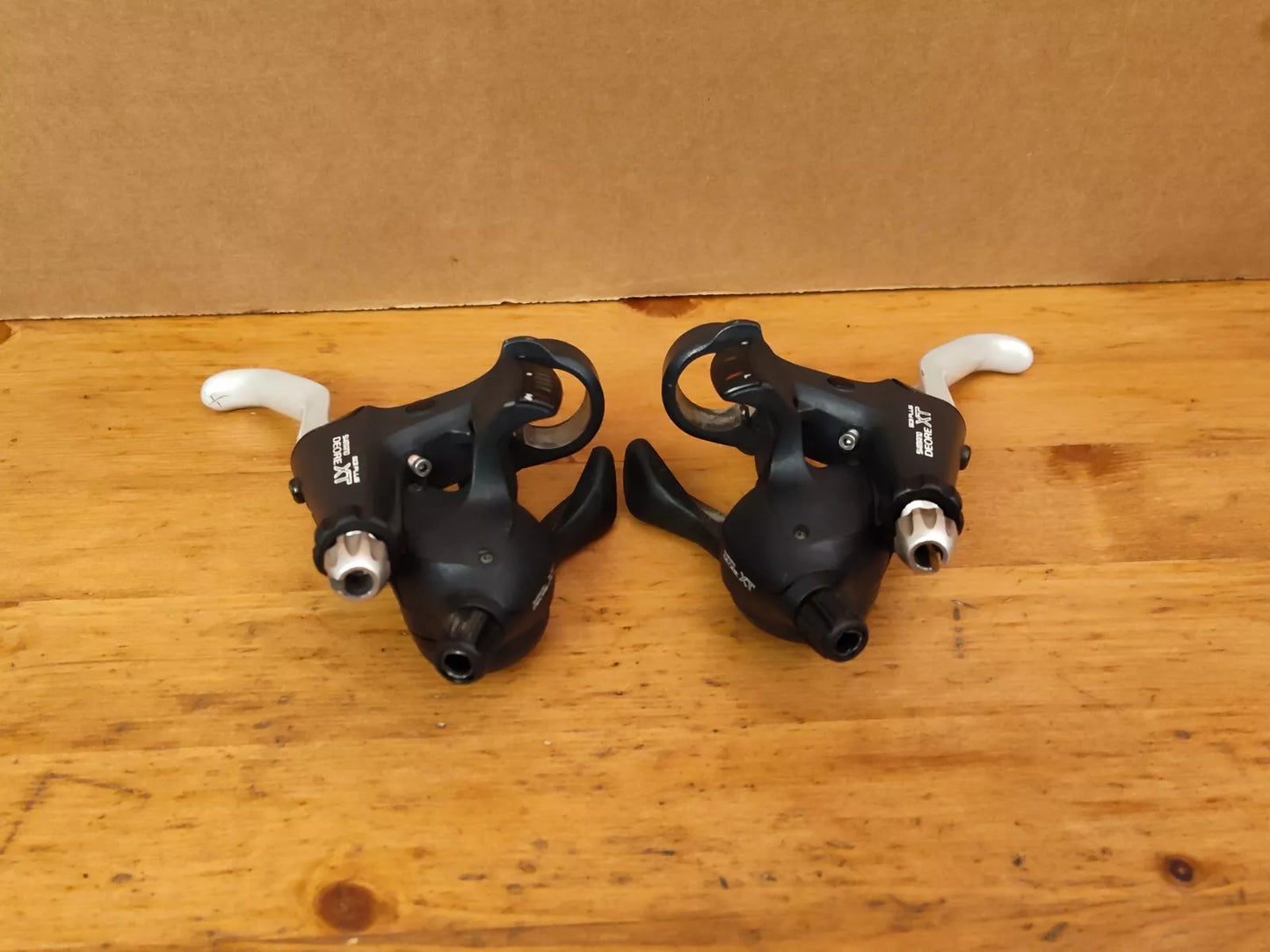 Shimano Deore XT m738 3x8 Shifters And Brake Levers