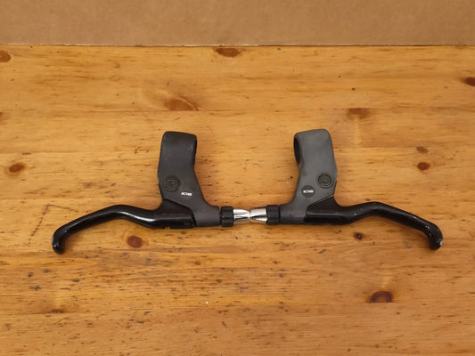 Shimano Deore XT m733 Brake Levers